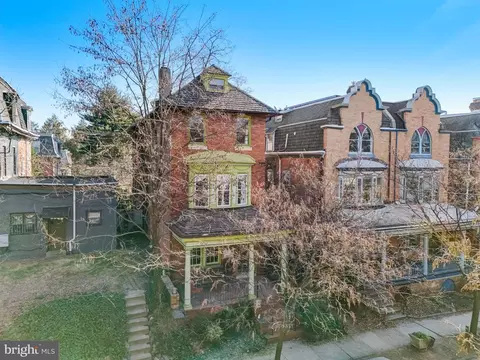 437 S 44th St, Philadelphia, PA 19104