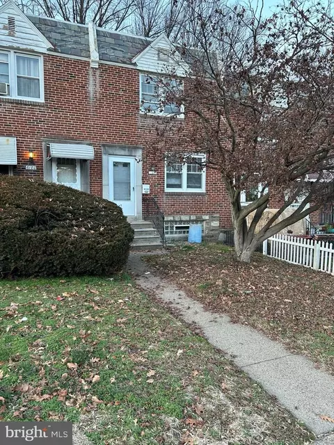 6182 Newtown Ave, Philadelphia, PA 19111