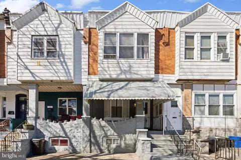 2542 S 3rd St, Philadelphia, PA 19148