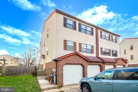 13079 Cardella Pl, Philadelphia, PA 19116