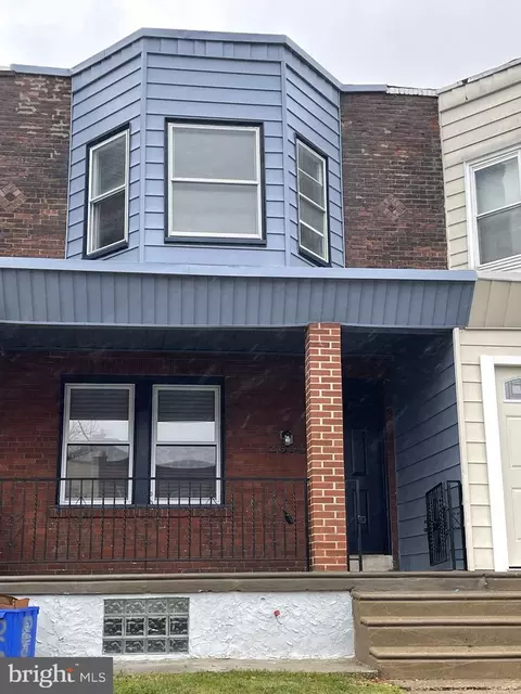 2608 S 68th St, Philadelphia, PA 19142