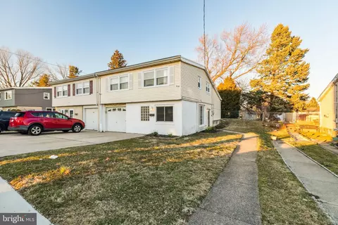 657 Artwood Dr, Philadelphia, PA 19115