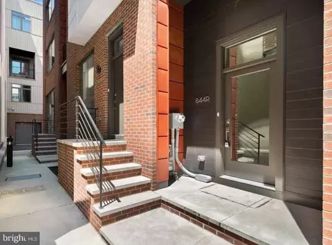 844 N R N American St, Philadelphia, PA 19123