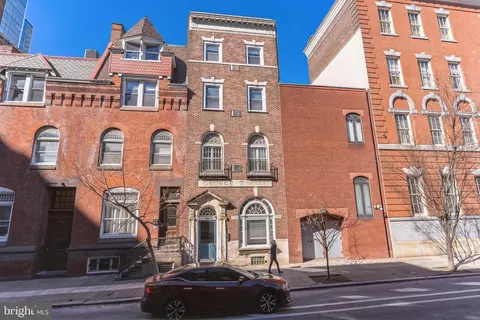 238 S 13th St #3R, Philadelphia, PA 19107