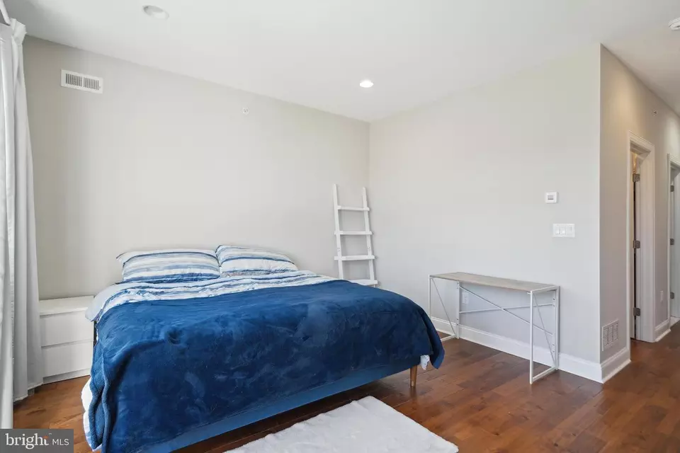 Bedroom - 1424 S Front St, Philadelphia, PA 19147 photo 3 of 6