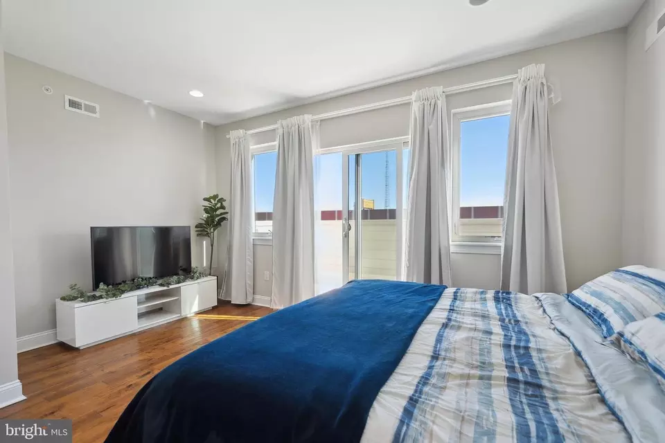 Bedroom - 1424 S Front St, Philadelphia, PA 19147 photo 1 of 6