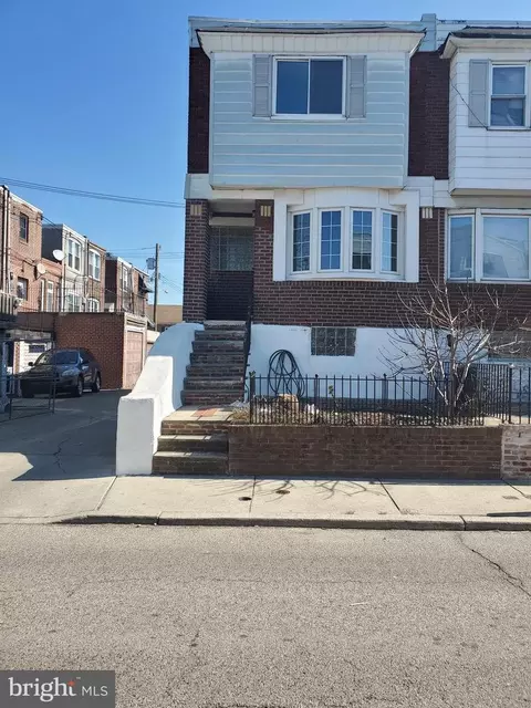2813 S Fairhill St, Philadelphia, PA 19148