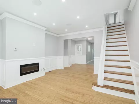 99 E Duval St, Philadelphia, PA 19144
