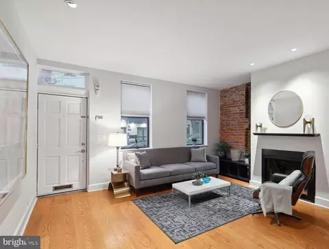 2014 Fitzwater St, Philadelphia, PA 19146