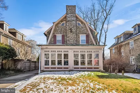 3312 W Queen Ln, Philadelphia, PA 19129