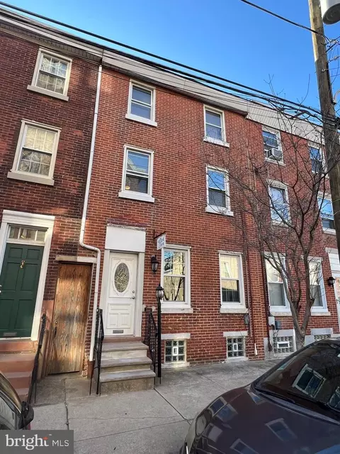 1344 E Susquehanna Ave, Philadelphia, PA 19125