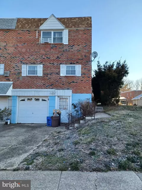 819 Bergen St, Philadelphia, PA 19111