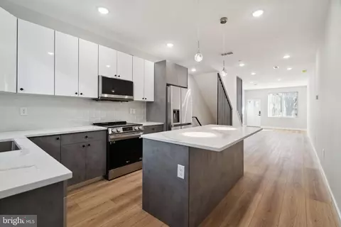 1416 S 27th St, Philadelphia, PA 19146