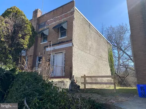 6034 Angora Ter, Philadelphia, PA 19143