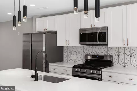8608 Fayette St, Philadelphia, PA 19150