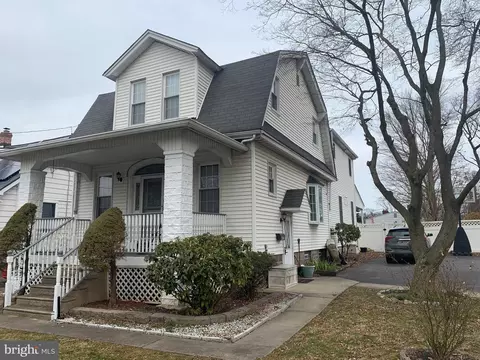 4529 Aubrey Ave, Philadelphia, PA 19114