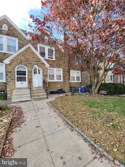 7418 Sommers Rd, Philadelphia, PA 19138