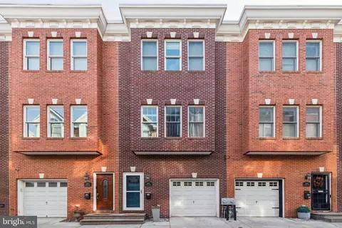 1906 Kimball St, Philadelphia, PA 19146