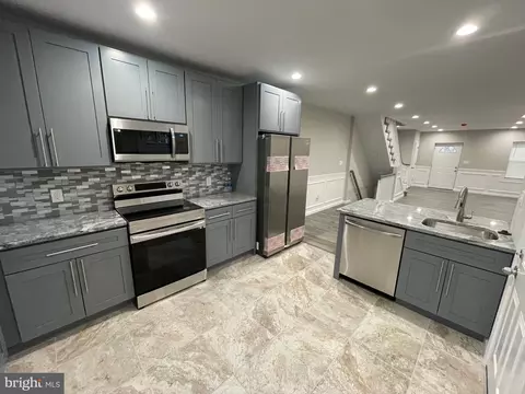 6421 N 17th St, Philadelphia, PA 19126