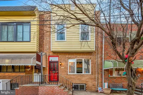 1218 S Alder St, Philadelphia, PA 19147