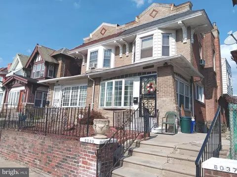 6039 Carpenter St, Philadelphia, PA 19143