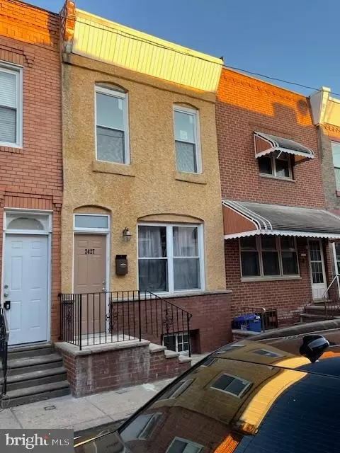 2427 S Darien St, Philadelphia, PA 19148