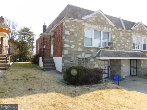 7803 Brier St, Philadelphia, PA 19152