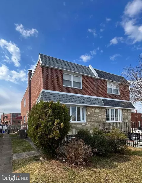 3002 Vista St, Philadelphia, PA 19152