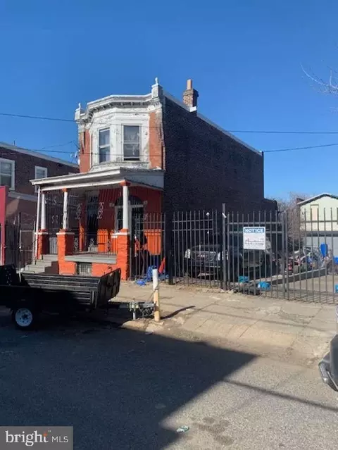519 W Ruscomb St, Philadelphia, PA 19120