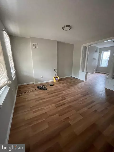 5417 Master St, Philadelphia, PA 19131