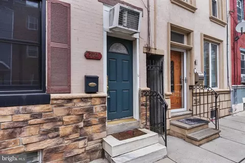2512 Salmon St, Philadelphia, PA 19125