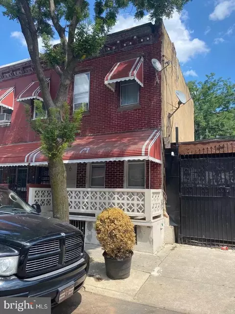 2831 N Franklin St, Philadelphia, PA 19133