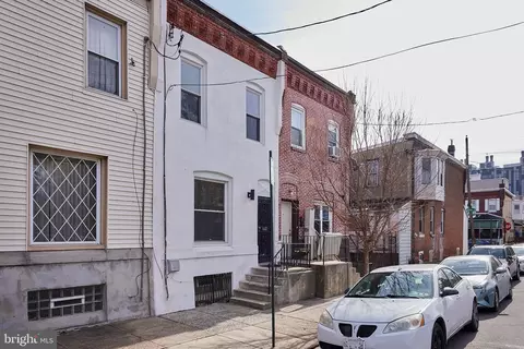 413 N 42nd St, Philadelphia, PA 19104