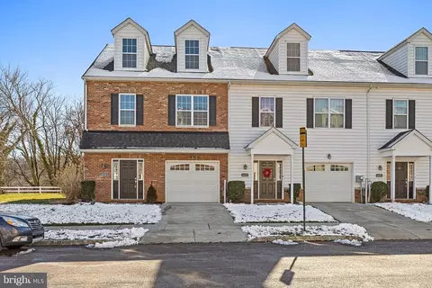 4430 Riverview Ln #20, Philadelphia, PA 19129