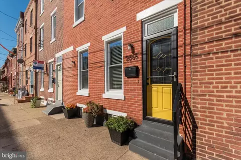 2666 Edgemont St, Philadelphia, PA 19125