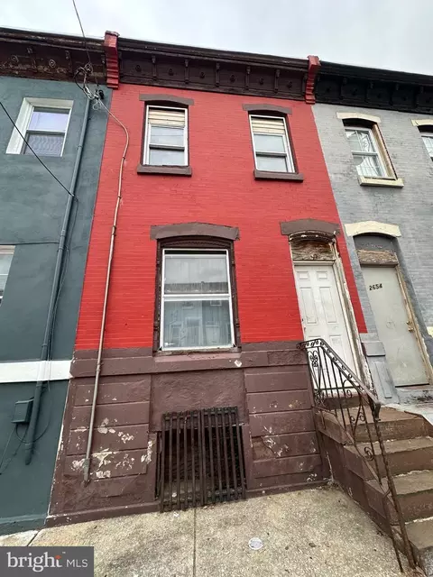 2652 N 8th St, Philadelphia, PA 19133