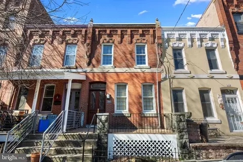 420 S 43rd St, Philadelphia, PA 19104