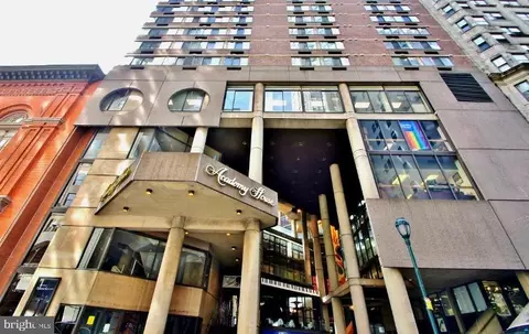 1420 Locust St #9H, Philadelphia, PA 19102