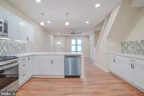 5711 Leonard St, Philadelphia, PA 19149