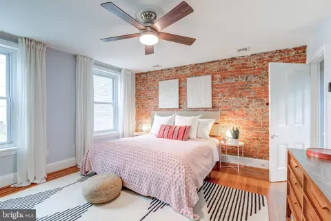 1038 E Columbia Ave, Philadelphia, PA 19125