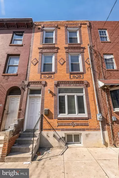 2228 N Howard St, Philadelphia, PA 19133