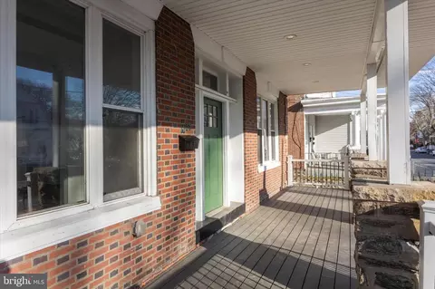 1129 W Duncannon Ave, Philadelphia, PA 19141