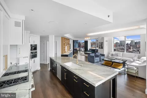 440 S Broad St #1609, Philadelphia, PA 19146