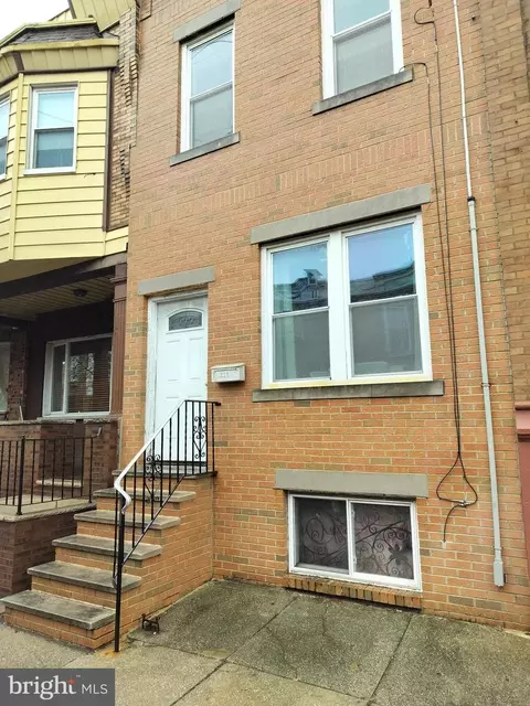 2214 S 17th St, Philadelphia, PA 19145