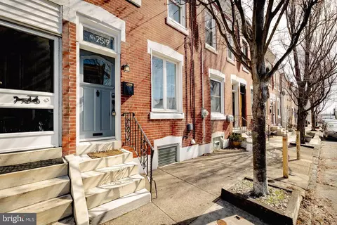 2519 E Boston St, Philadelphia, PA 19125