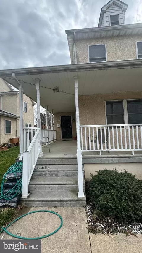 202 E Penn St, Philadelphia, PA 19144