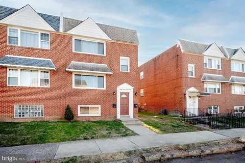 8929 Alton St, Philadelphia, PA 19115