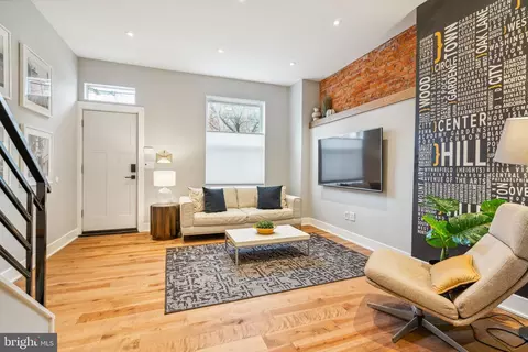 2320 W Thompson St, Philadelphia, PA 19121