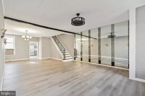 231 Hermitage St, Philadelphia, PA 19127