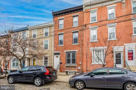 4717 Smick St, Philadelphia, PA 19127